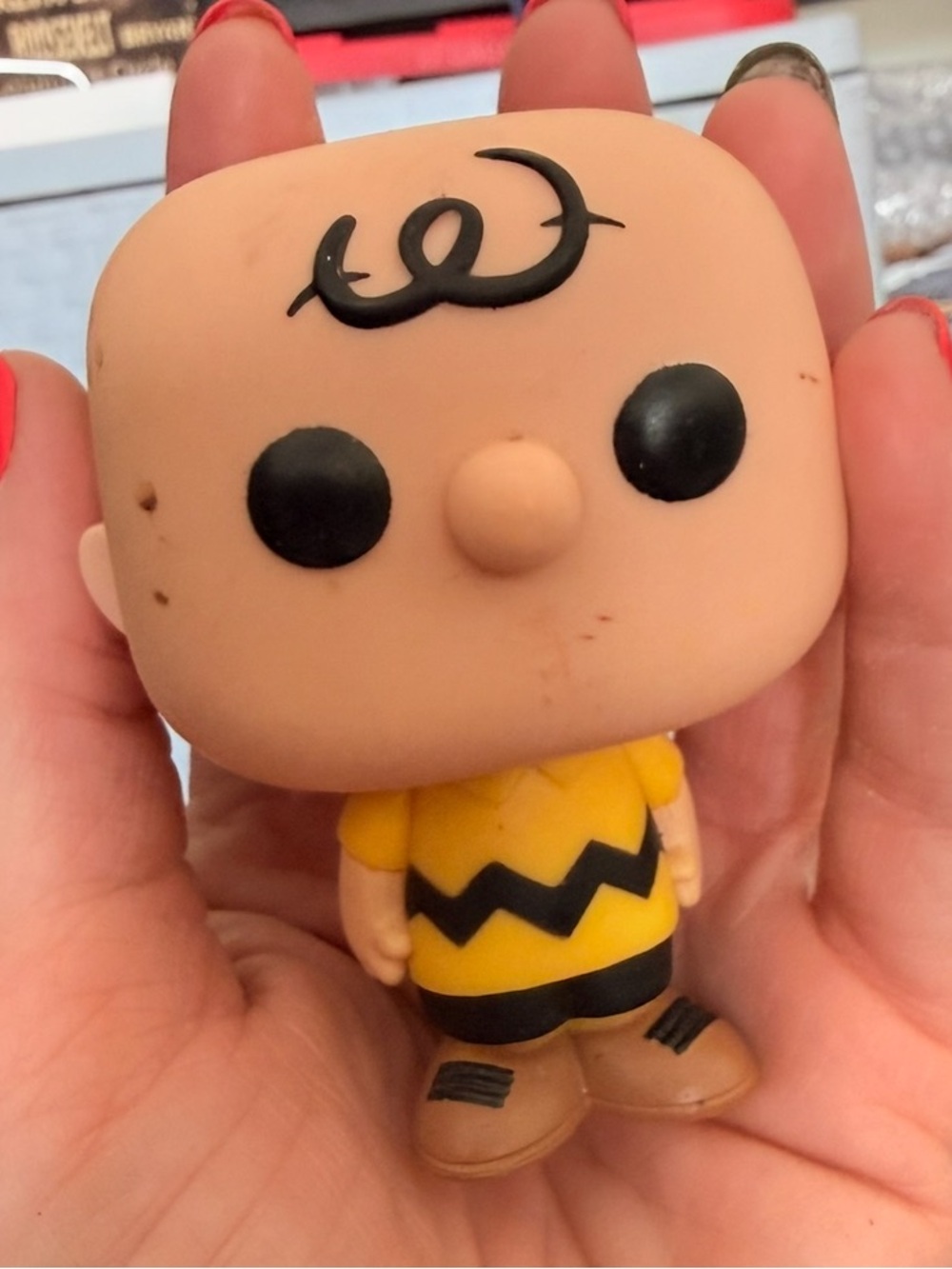 Funko Pop Peanuts Charlie Brown** (no box)